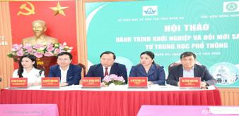 Học sinh Nghệ An tiếp cận hướng khởi nghiệp về nông nghiệp xanh gắn với công nghệ số